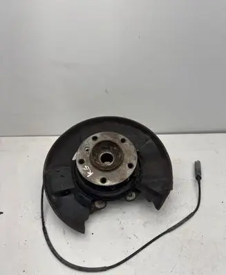 BMW 1 E81 E87 Rear wheel hub