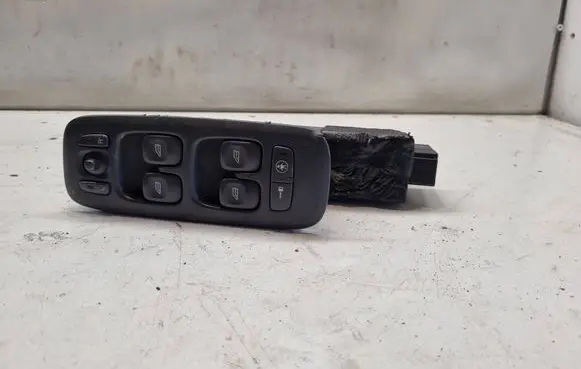 Volvo V70 Electric window control switch 09193383