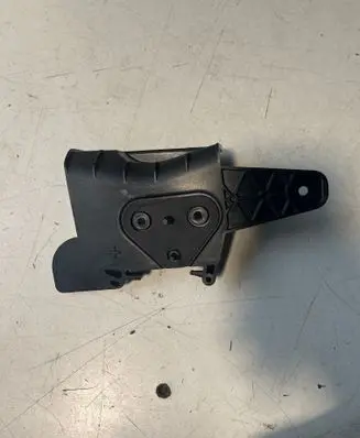 Opel Astra L Engine bonnet (hood) release handle 9833929780