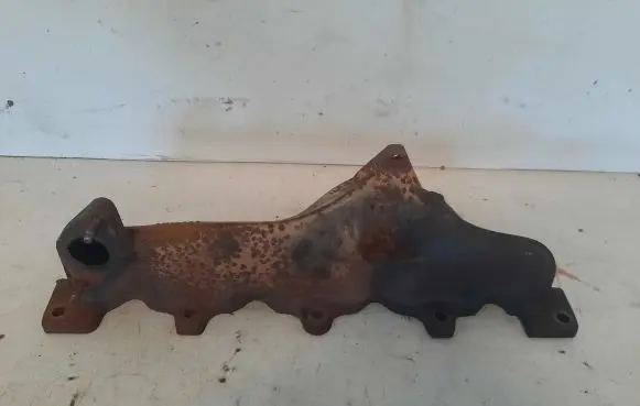 Ford Focus C-MAX Exhaust manifold 9646849080