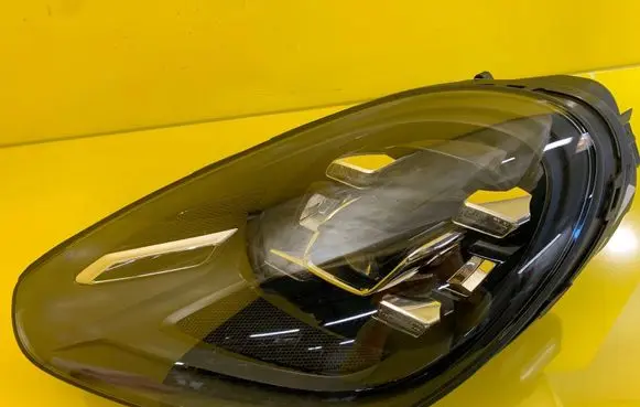 Porsche Cayenne (92A) Headlight/headlamp 7P5941773K