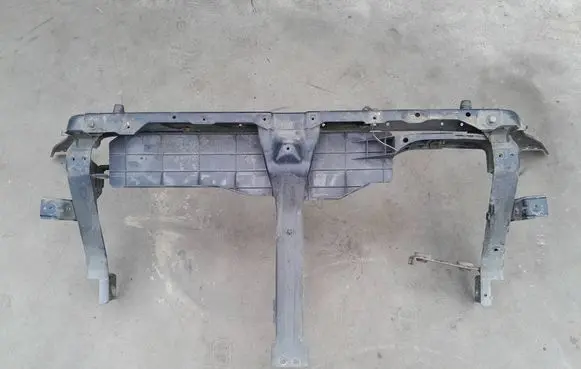 SsangYong Korando Radiator support slam panel bracket