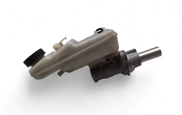 Master brake cylinder