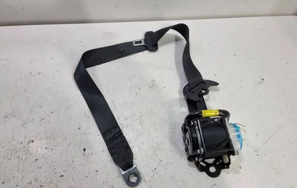 Toyota Yaris Cross Front seatbelt 73220K0011 060224