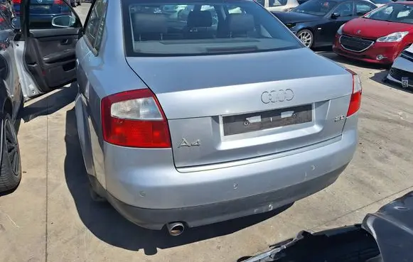 Audi A4 S4 B6 8E 8H Rear/tail lights AUDIA4B68E2LAMLT