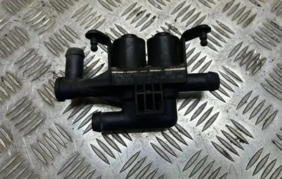 BMW 5 F10 F11 Coolant heater control valve 9119164 64119119164