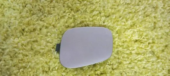 Volvo XC40 Front tow hook cap/cover 31690934