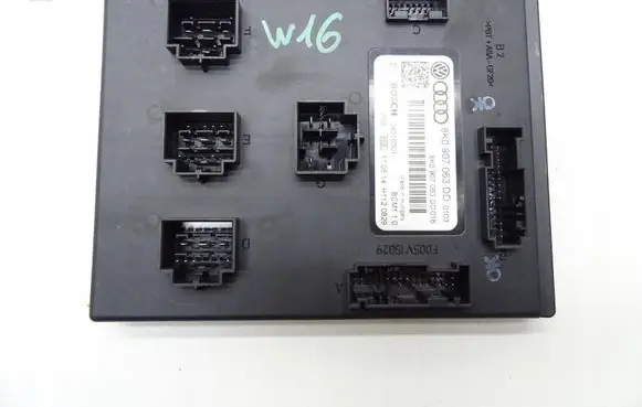 Audi A5 8T 8F Other control units/modules 8K0907063DD