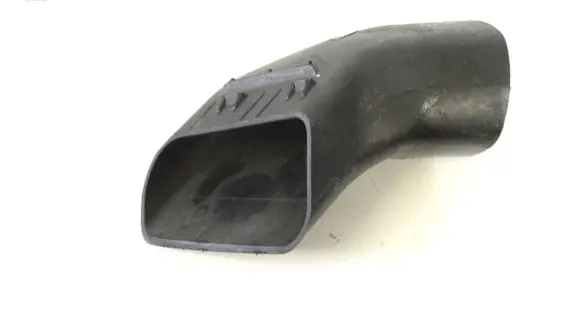 Ford Focus Air intake duct part BV619C679CA