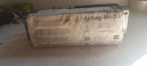 Seat Ibiza III (6L) Passenger airbag 600916200A