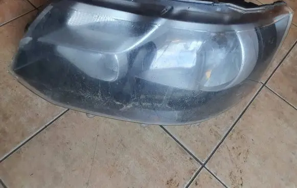 Volkswagen Transporter - Caravelle T5 Headlight/headlamp 7E1941015H LE08A6194 030125430100