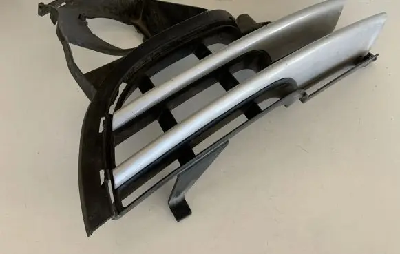 Porsche Cayenne (92A) Front bumper lower grill 7P5807681B
