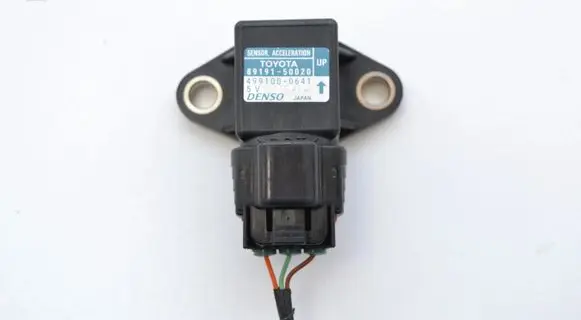 Lexus GS 300 350 430 450H Acceleration sensor 4991000641 8919150020