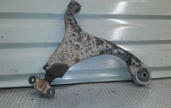 Hyundai i30 Front lower control arm/wishbone