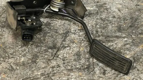 Toyota Corolla Verso AR10 Accelerator throttle pedal 8928152021