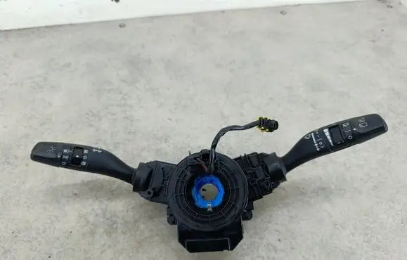 KIA Carens III Wiper turn signal indicator stalk/switch 299119105