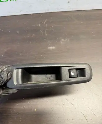 Peugeot 308 Electric window control switch 98034744