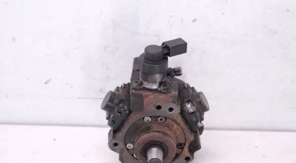Fuel injection high pressure pump