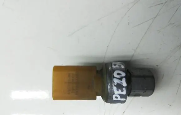 Air conditioning (A/C) pressure sensor