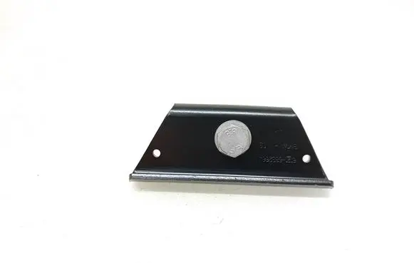 Battery bracket