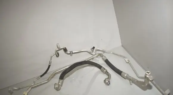 BMW 2 F45 Air conditioning (A/C) pipe/hose 9209723 9289102 9209721