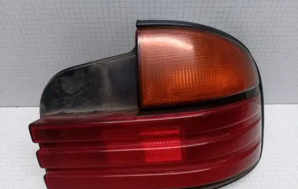 Mitsubishi Galant Rear/tail lights STANLEY0438575R 023115 RR8575