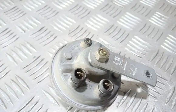 Audi A6 S6 C4 4A Alarm system siren 5070105