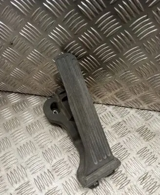 Seat Leon (1P) Accelerator throttle pedal 1K1721503P