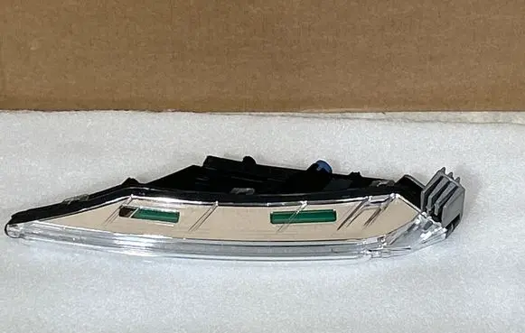 Porsche Macan (95B) LED Daytime headlight 090696896