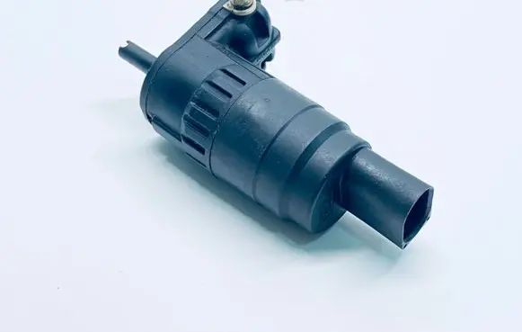 Audi A4 S4 B7 8E 8H Windscreen/windshield washer pump 1T0955651A