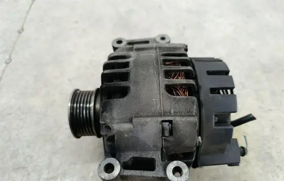 Audi A4 S4 B7 8E 8H Generator/alternator 06B903016AE