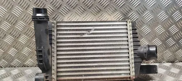 Renault Captur Intercooler radiator 144961381R