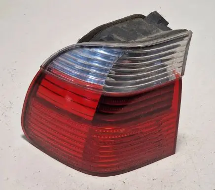 BMW 5 E39 Rear/tail lights 6902531 1042011152 301305M