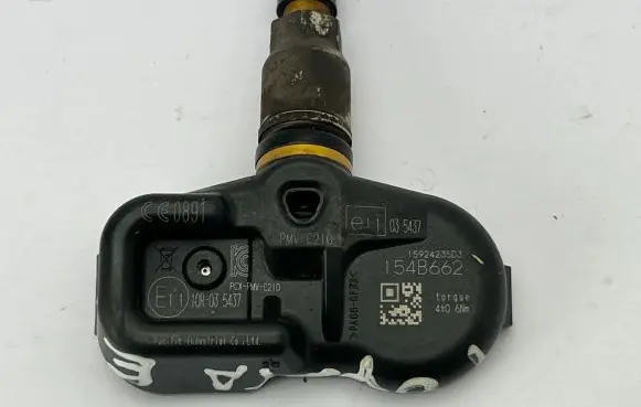 Toyota Corolla E210 E21 CD/DVD changer 154B662 15924235D3