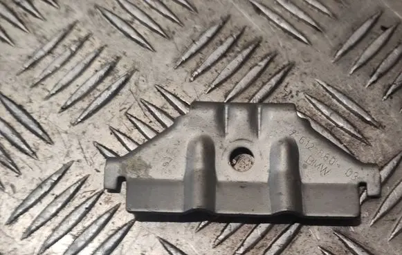 BMW 4 F32 F33 Battery bracket 76128603