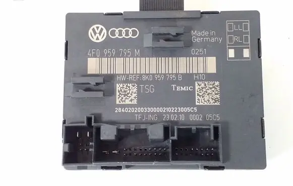 Audi Q7 4L Door control unit/module 4F0959795M