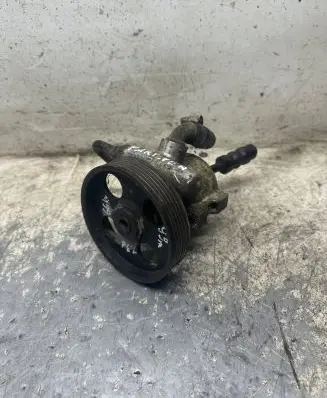 Peugeot Partner Power steering pump