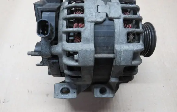 Opel Insignia A Generator/alternator F000BL08D2 160610 39007852