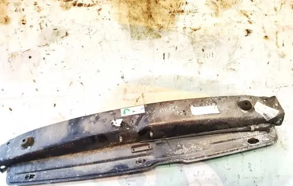 Citroen Xsara Picasso Radiator support slam panel