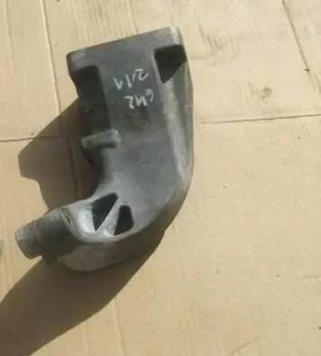 Mercedes-Benz E W211 Engine mounting bracket A6422230704