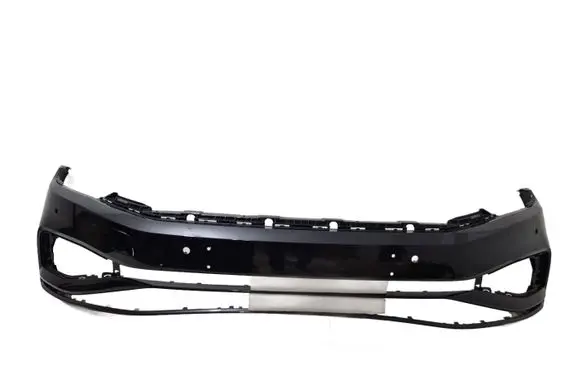Volkswagen PASSAT B8 Front bumper 3G0807221E