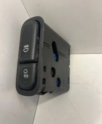 Fog light switch