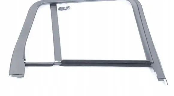BMW X3 G01 Rear door window/glass frame 7422705