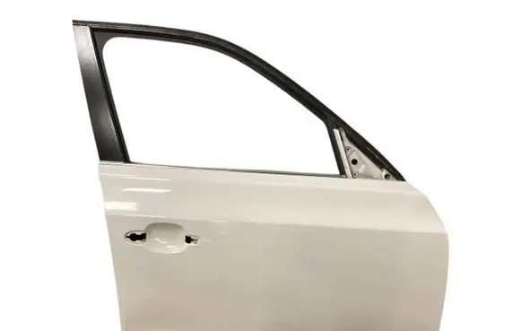 BMW X3 E83 Front door 3508098 3420133 3418539
