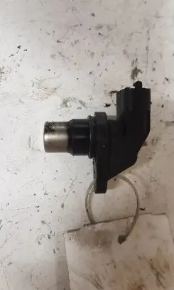 Volvo S60 Camshaft position sensor 8631533