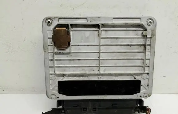 Volkswagen PASSAT B5 Engine control unit/module 3B0907557