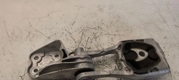 Toyota C-HR II Engine mount bracket ENAC46000