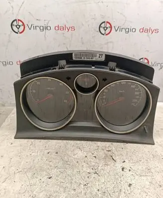 Opel Zafira B Speedometer (instrument cluster) 13225980 SW6607