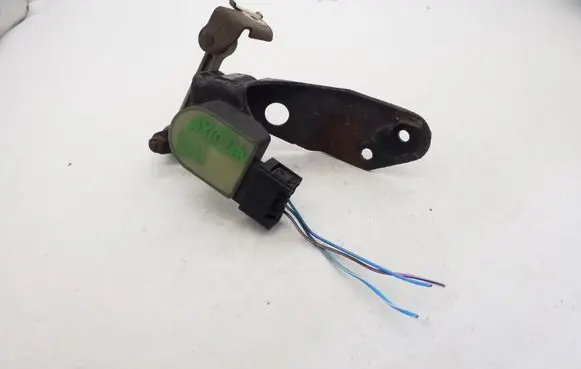 Audi A8 S8 D3 4E Yaw turn rate sensor 4E0907503C 6PM00816151