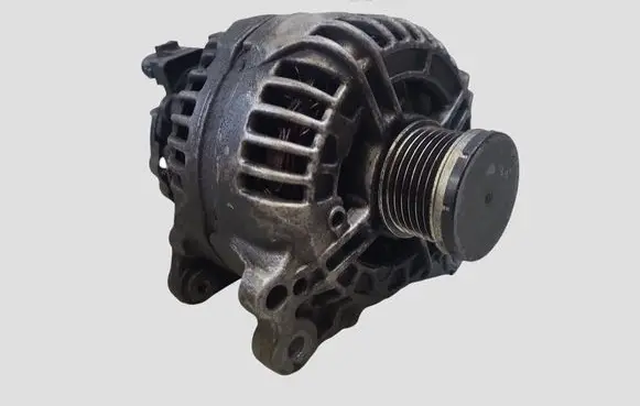 Seat Ibiza IV (6J,6P) Generator/alternator 03C903025F 0124525200
